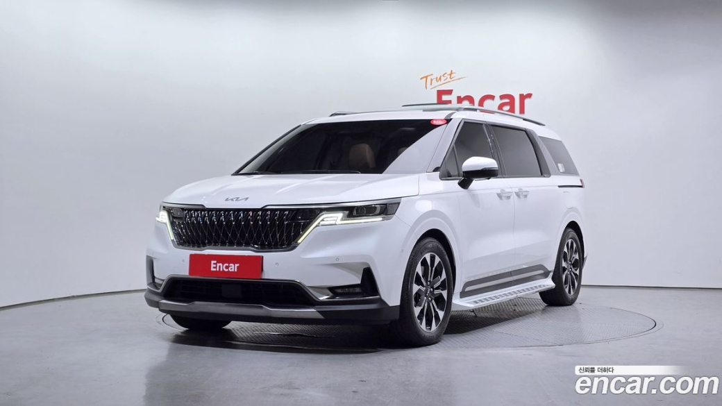 Kia Carnival 9-Seater Signature, 2022