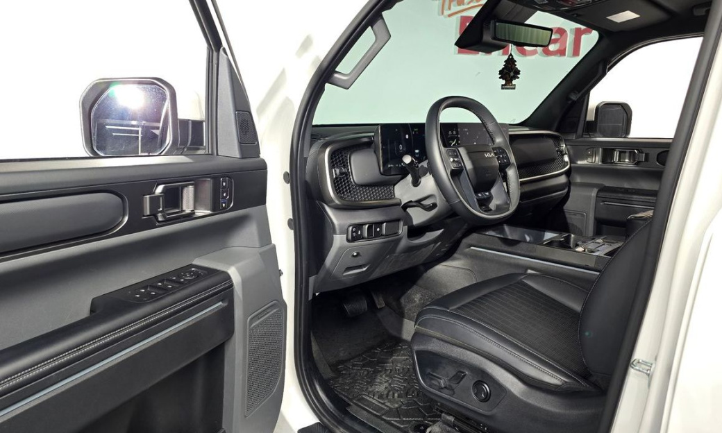Kia Tasman 2.5T Gasoline 4WD, 2026