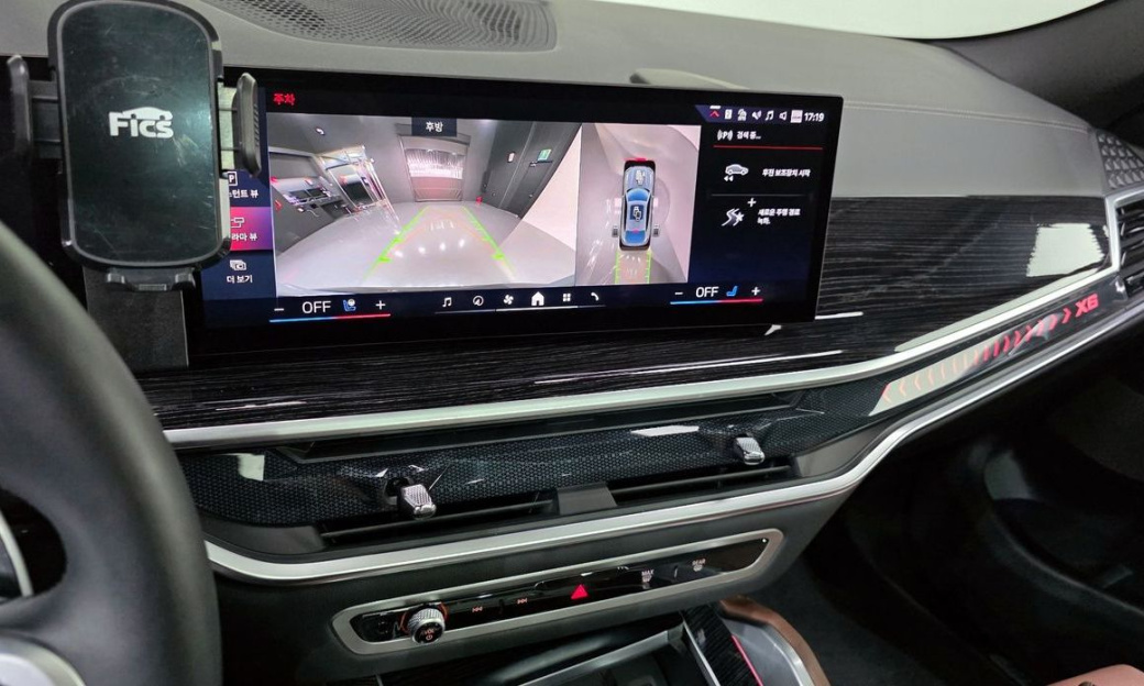 BMW X6 xDrive40i M Sport, 2024