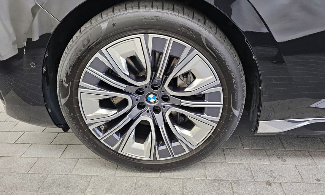 BMW 7-Series 740i sDrive Design Pure Excellence, 2023