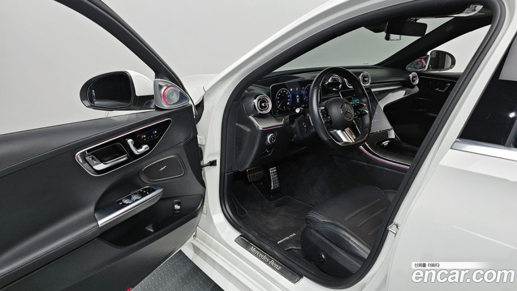 Mercedes-Benz C-Class C300 AMG Line, 2022