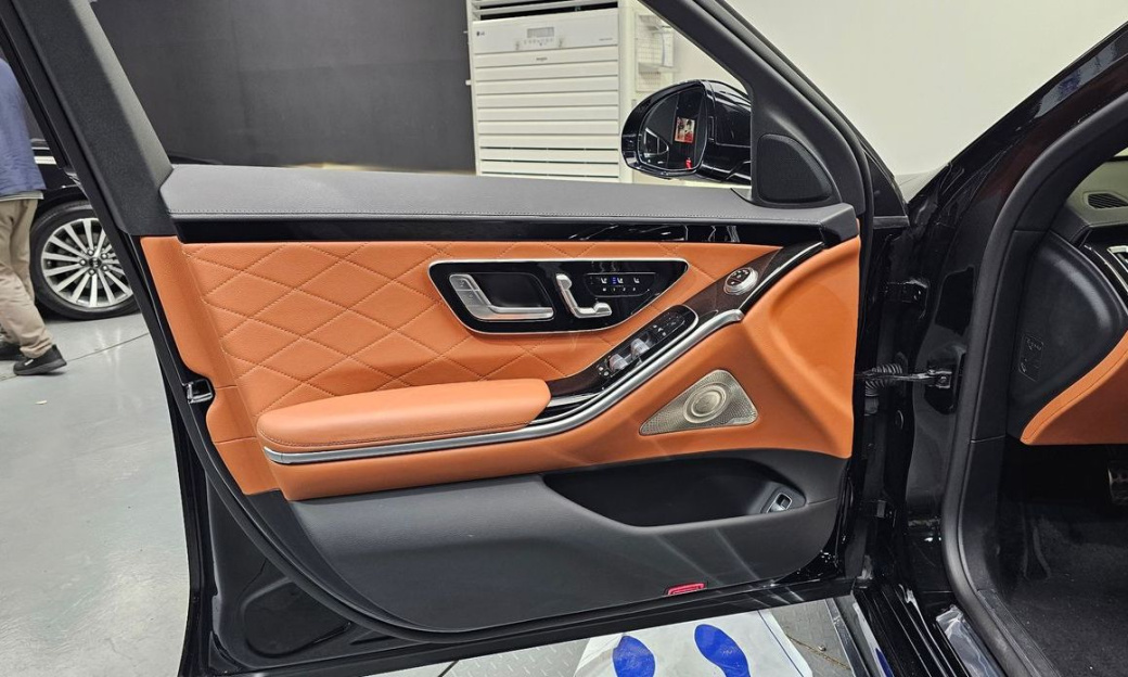 Mercedes-Benz S-Class S500L 4MATIC, 2024