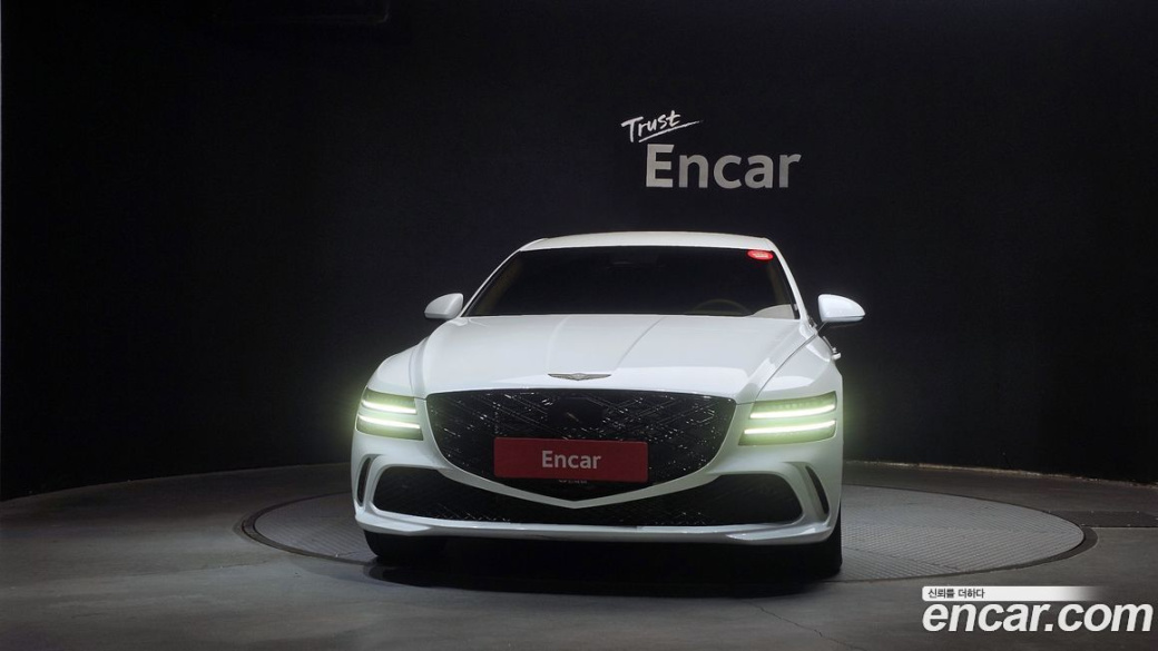 Genesis G80 Gasoline 2.5 Turbo 2WD, 2025