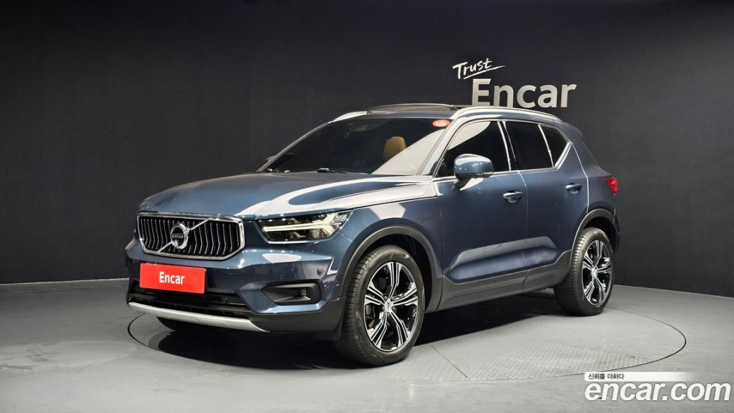 Volvo XC40 B4 Inscription, 2021
