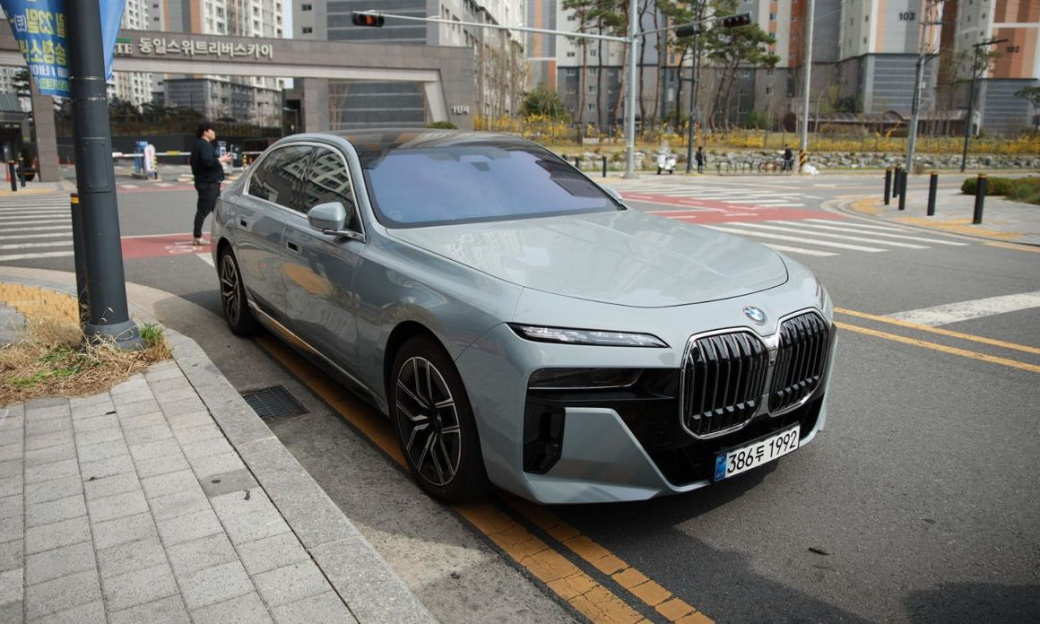 BMW 7-Series 740d xDrive M Sport, 2026