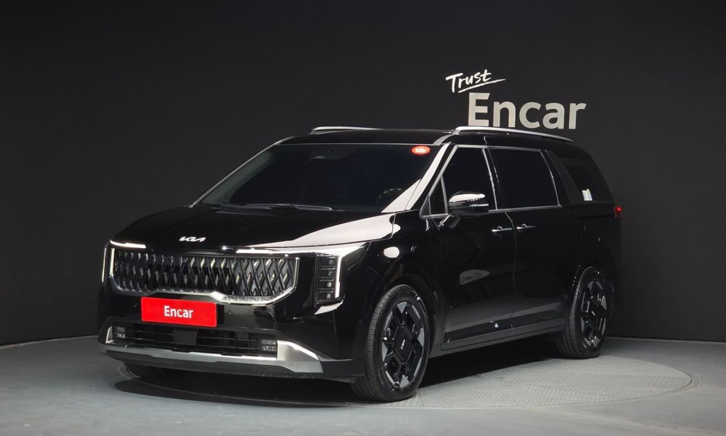 Kia Carnival 9-Seater Noblesse, 2024