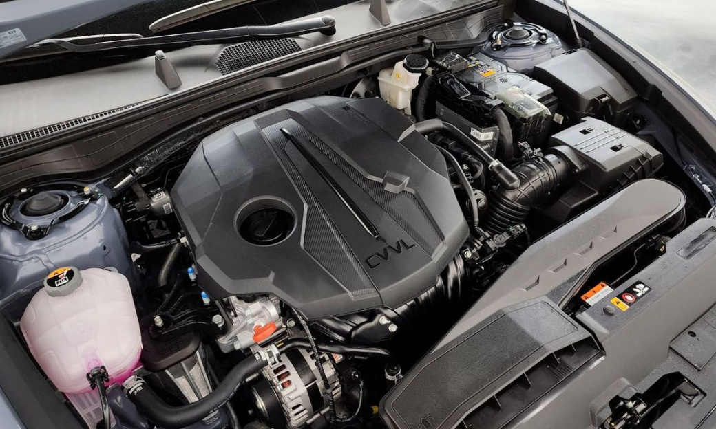 Hyundai Sonata 2.0, 2024