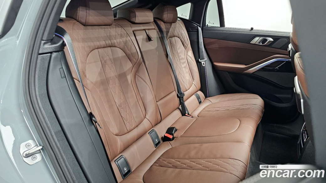 BMW X6 xDrive40d M Sport Pro, 2025