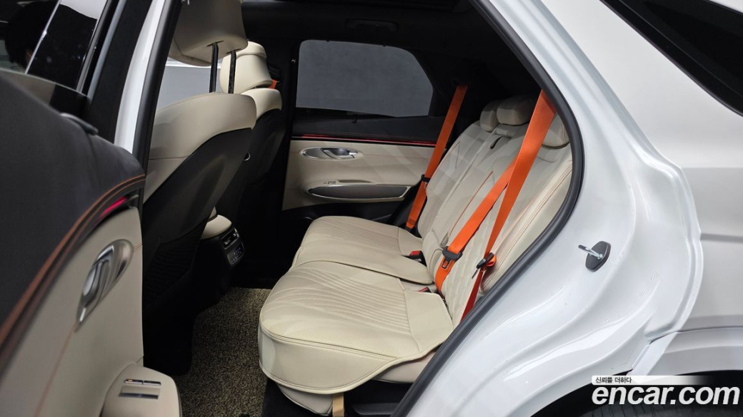 Genesis GV70 2.5T Gasoline 2WD, 2025