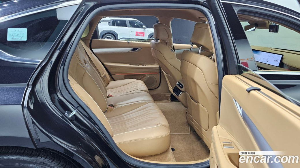 Genesis G80 Gasoline 2.5 Turbo AWD, 2025