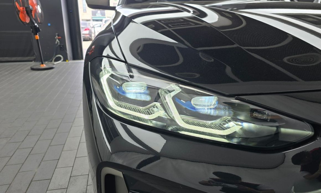 BMW 4-Series M440i xDrive Coupe, 2024