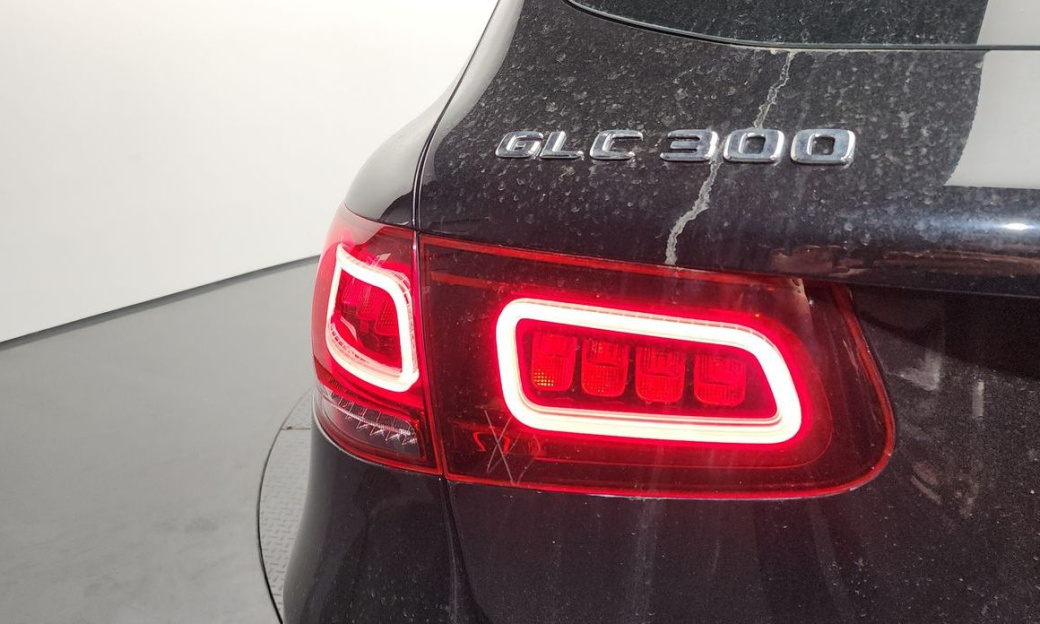 Mercedes-Benz GLC-Class GLC300 4MATIC, 2022