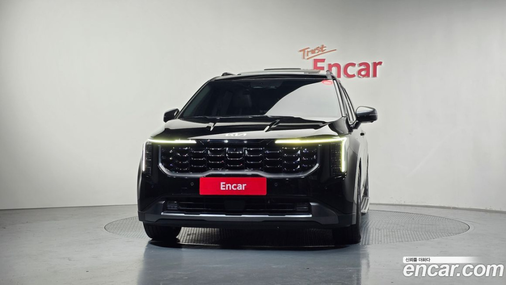 Kia Carnival 7-Seater Gravity, 2025