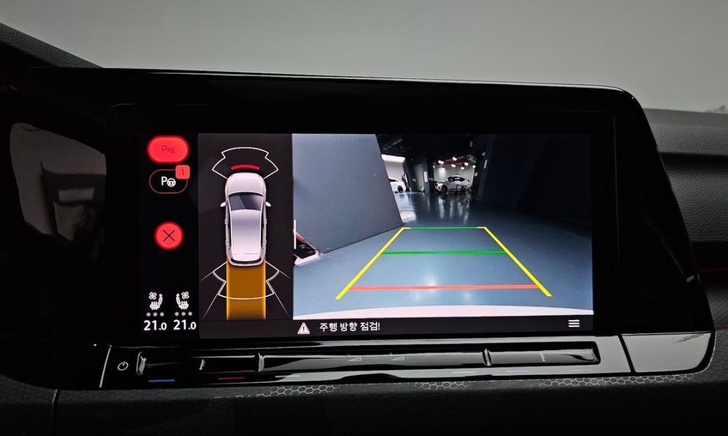 Volkswagen Golf 2.0 GTI, 2024