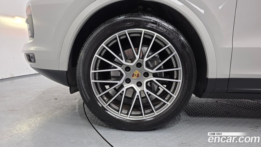 Porsche Cayenne 3.0 COUPE PLATINUM EDITION, 2023