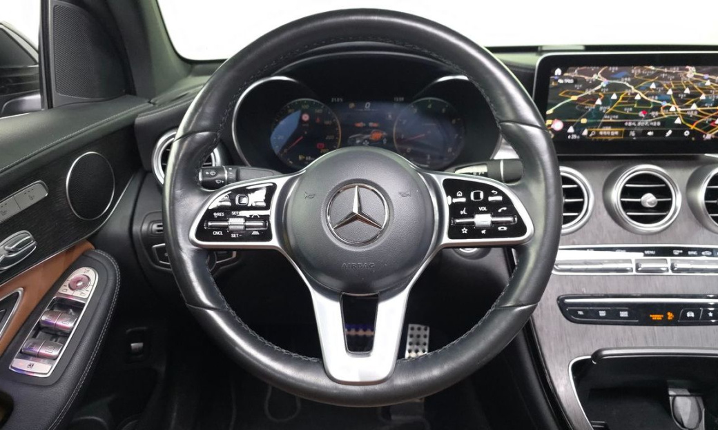 Mercedes-Benz GLC-Class GCL300 4MATIC Coupe, 2022