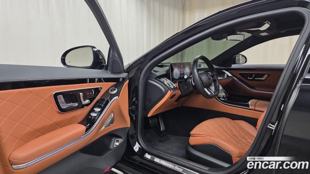 Mercedes-Benz S-Class S500L 4MATIC, 2023