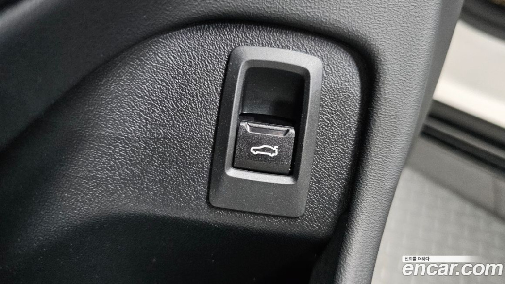 BMW 5-Series 530i xDrive M Sport, 2025