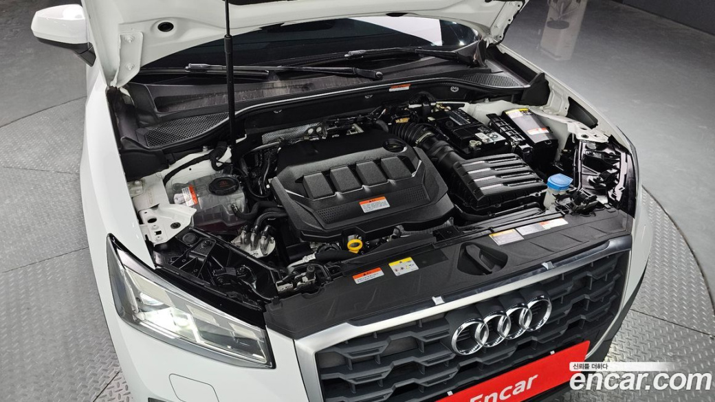 Audi Q2 35 TDI, 2023