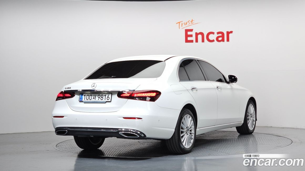 Mercedes-Benz E-Class E250 Exclusive, 2023
