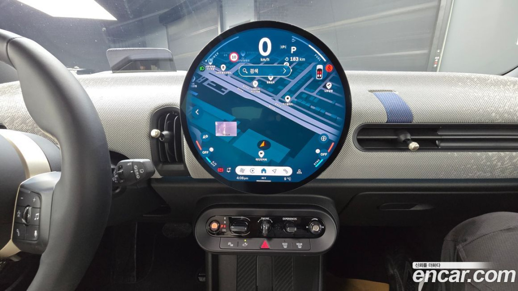 Mini Cooper Favoured, 2025