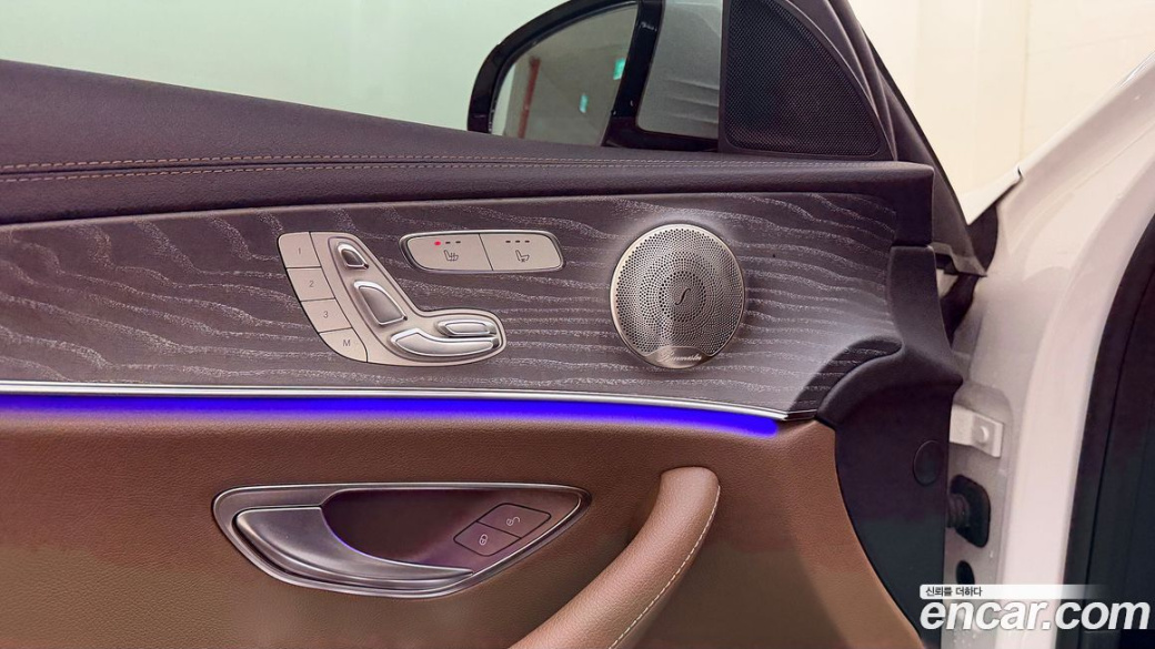 Mercedes-Benz E-Class E350 4MATIC Avantgarde, 2022