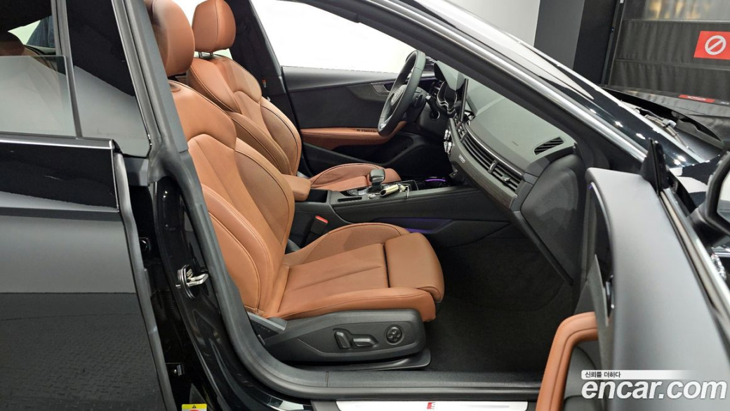 Audi A5 40 TFSI Quattro Premium Sportback, 2024