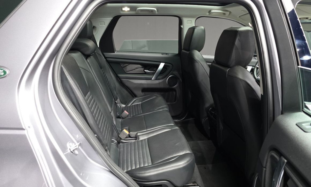 Land Rover Discovery Sport P250 S, 2025
