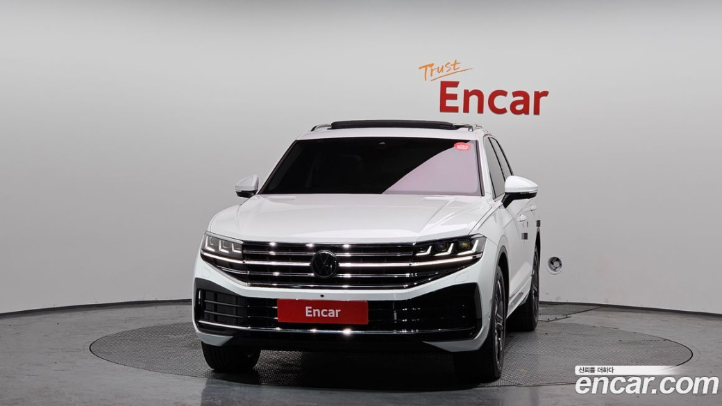 Volkswagen Touareg 3.0 TDI Prestige, 2024