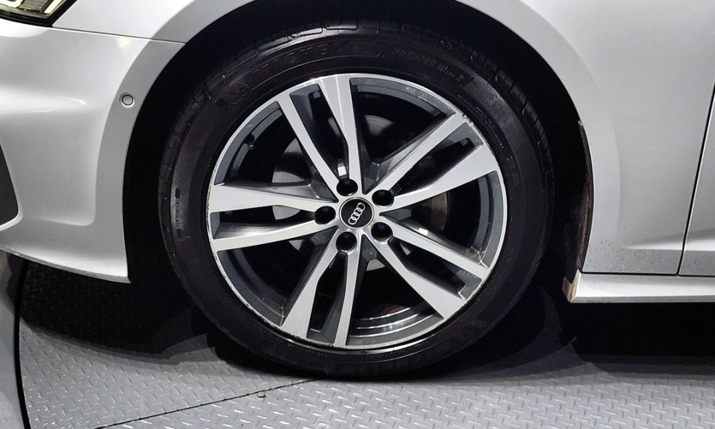 Audi A6 40 TDI Quattro Premium, 2022