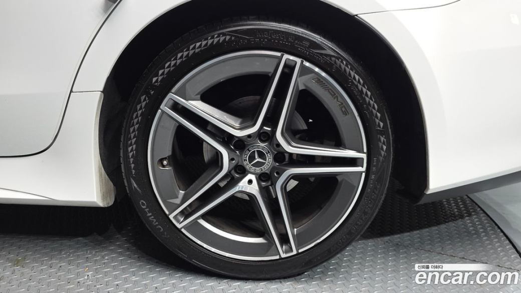 Mercedes-Benz CLS-Class CLS300d 4MATIC, 2023