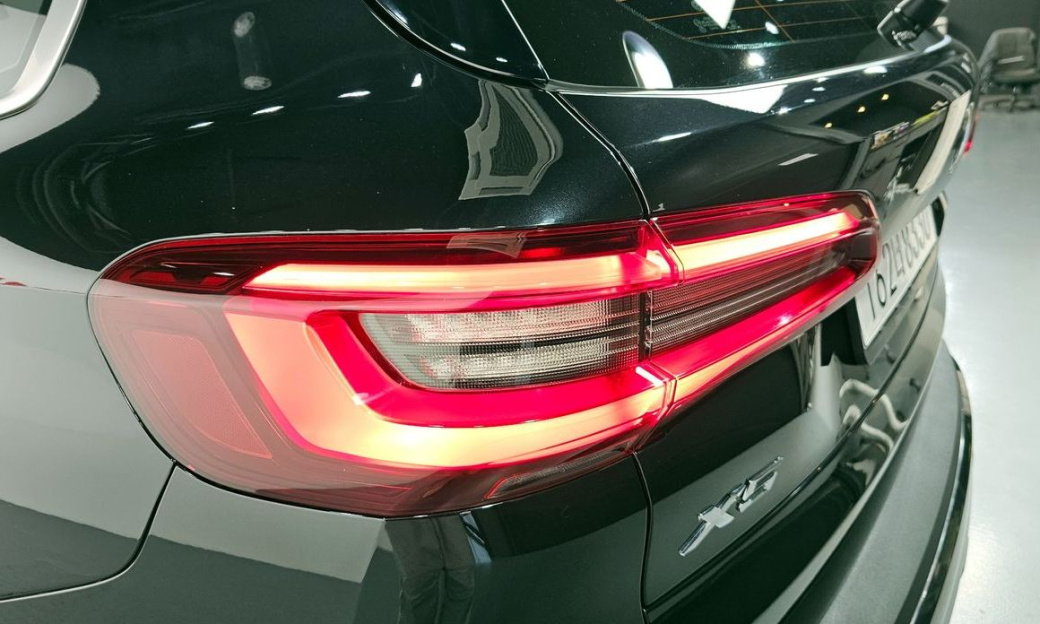 BMW X5 xDrive 40i M Sport, 2023