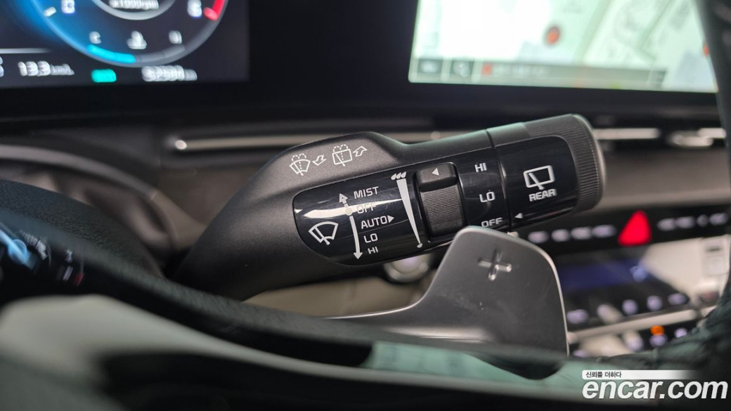 Kia Carnival 7-Seater Signature, 2023