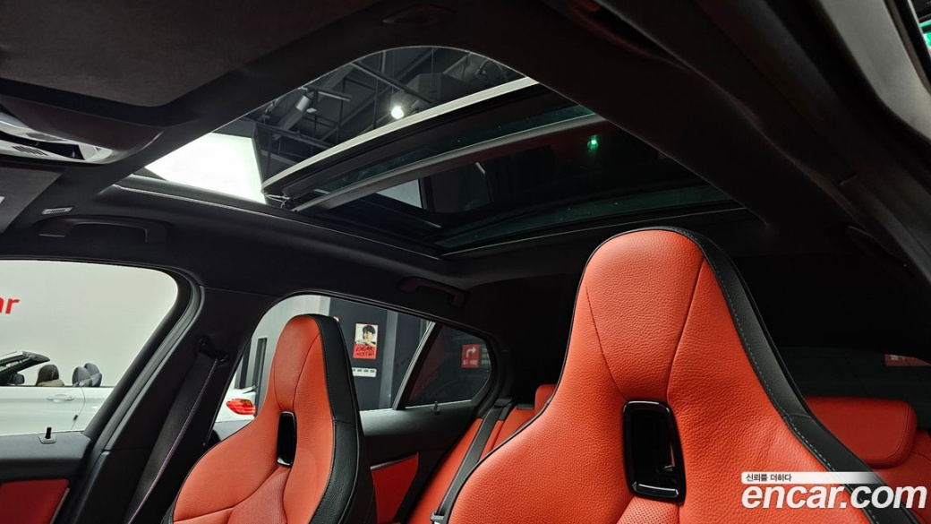 BMW 1-Series M135i xDrive, 2022