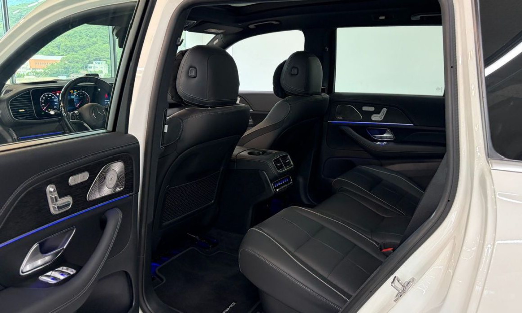 Mercedes-Benz GLS-Class GLS450d 4MATIC, 2026