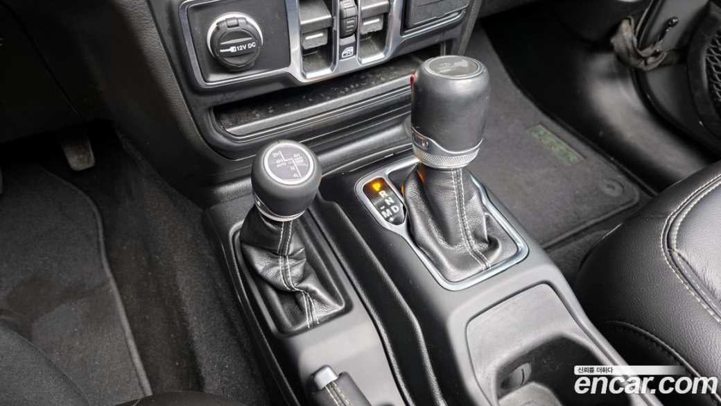 Jeep Wrangler 2.0 Overland Power Top 4Door, 2023