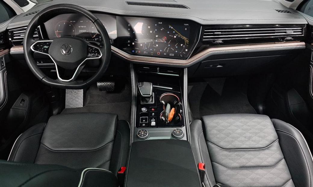 Volkswagen Touareg 3.0 TDI Prestige, 2024