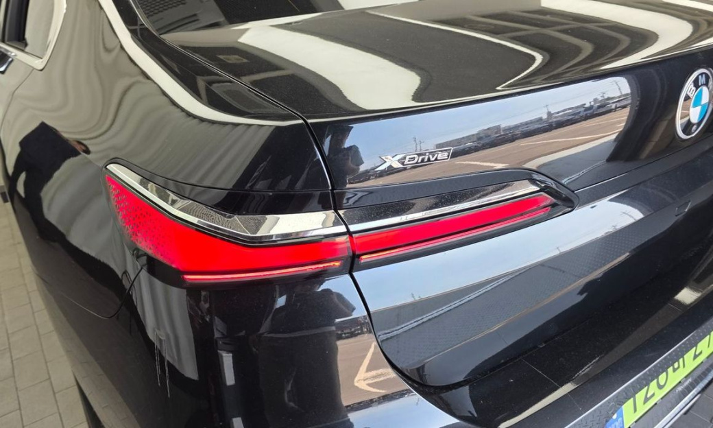 BMW 7-Series 740d xDrive M Sport, 2024