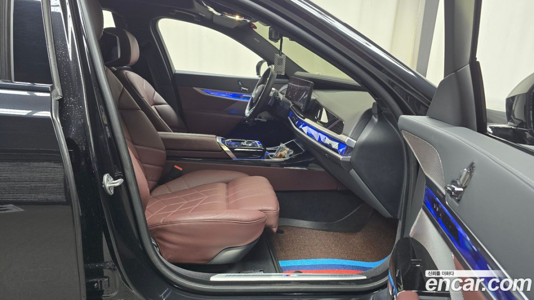 BMW 7-Series 740d xDrive M Sport, 2025