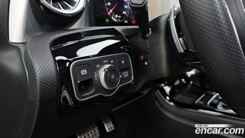 Mercedes-Benz CLA-Class CLA250 4MATIC, 2024