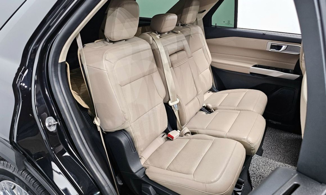 Ford Explorer 2.3 LimIted 4WD, 2022