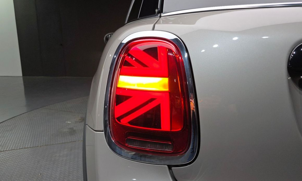 Mini Cooper 5Door Classic, 2024