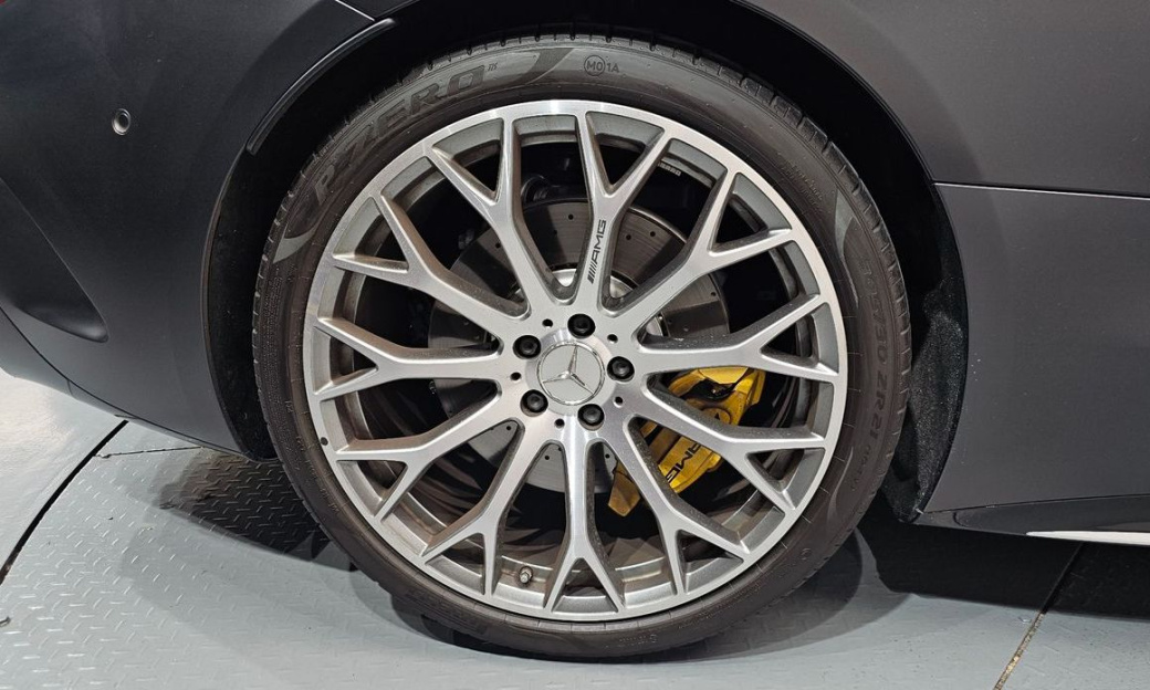Mercedes-Benz SL-Class AMG SL63 4MATIC+, 2024