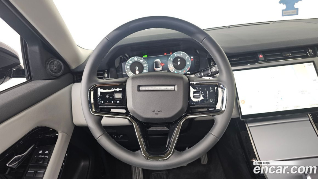 Land Rover Range Rover Evoque P250 S, 2025