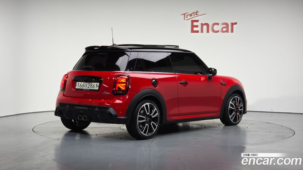 Mini Cooper JCW, 2023