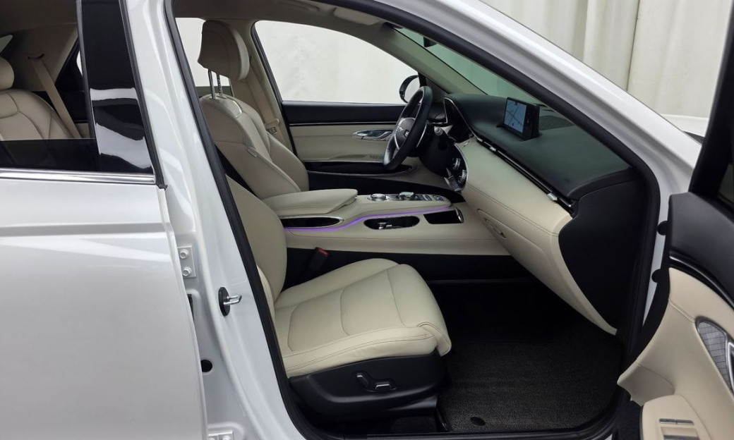Genesis GV70 2.5T Gasoline 2WD, 2022