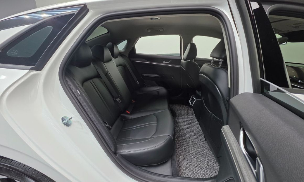 Kia K5 2.0, 2025
