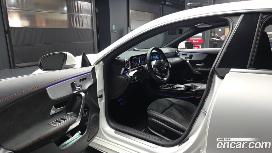Mercedes-Benz CLA-Class CLA250 4MATIC, 2021