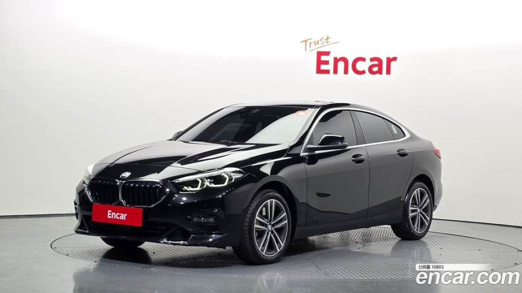 BMW 2-Series 220i Sport, 2024