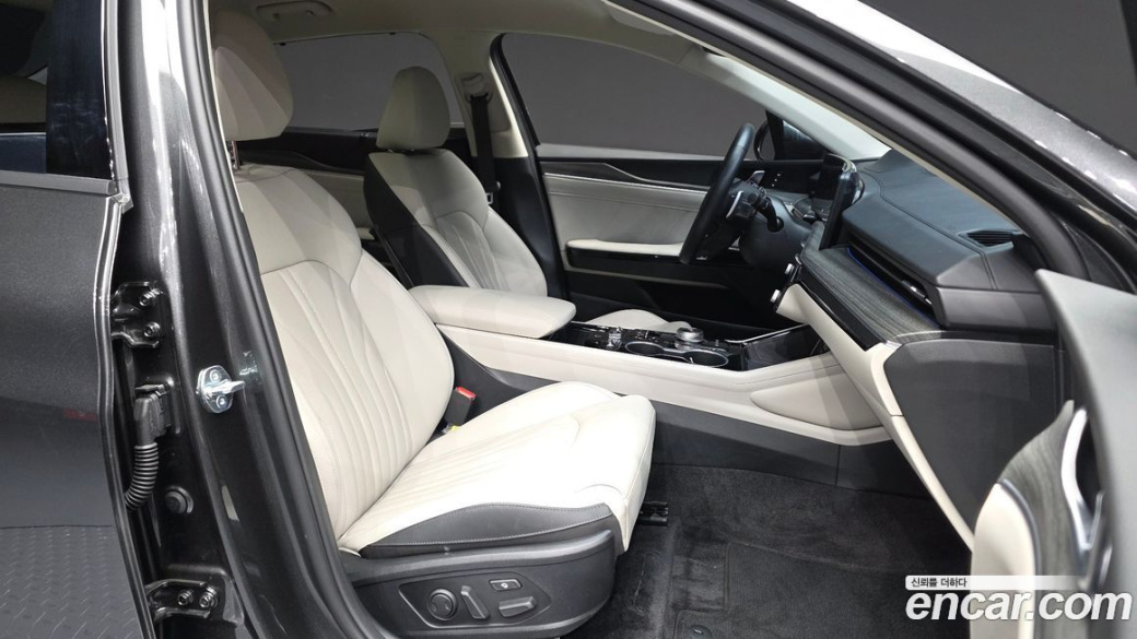 Kia K5 1.6 Turbo, 2025